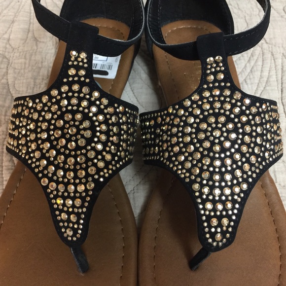 Black Studded Sandals Size 7 - Picture 2 of 7